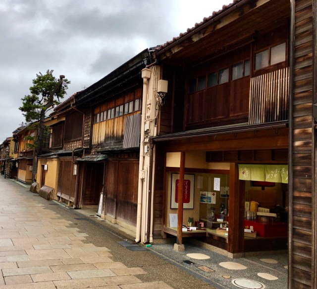 C60FEBCF-00B7-4504-B80D-97C1A1EF1D19